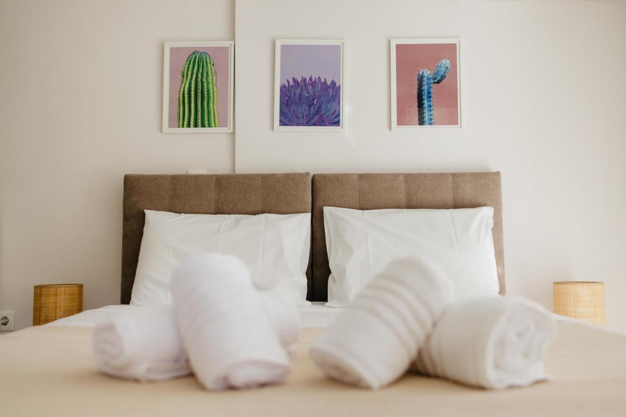 Cactus - Blooming Garden Apartments Kalamáta Kültér fotó